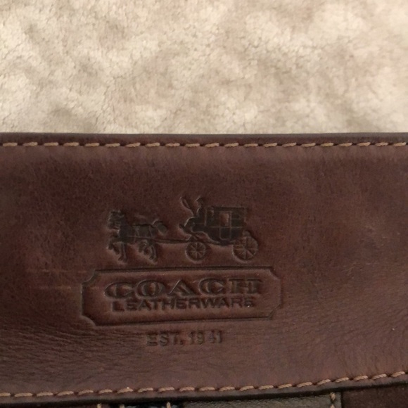 Beautiful vintage Coach bag brown 12x10x4 well loved - Picture 2 of 15